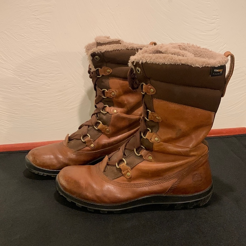 Women’s size 10 Timberland leather boot